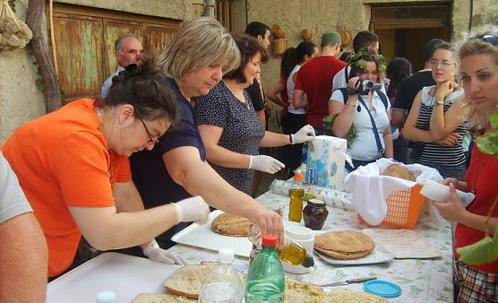 Freunde unter Freunden (Foto: JUSOWE) Freunde unter Freunden (Foto: JUSOWE)