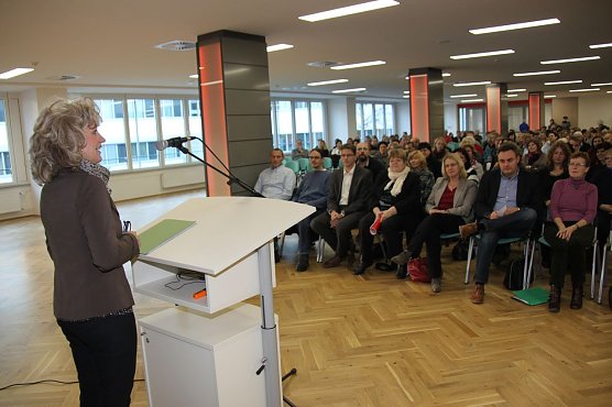 Betriebsversammlung (Foto: J. Piper)