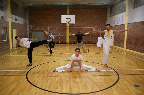 Gürtel zu Weihnachten (Foto: S. Schröter) Gürtel zu Weihnachten (Foto: S. Schröter)