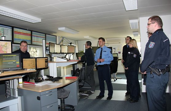 Besuch in derLeitstelle (Foto: J. Piper)