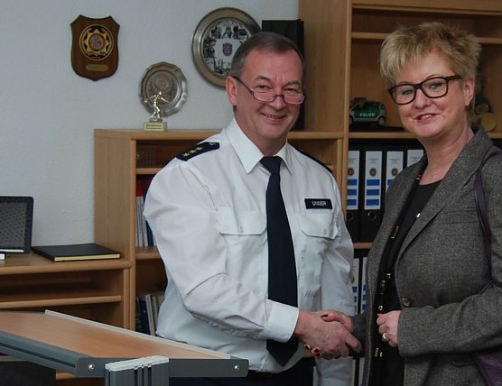 Besuch bei der Polizei (Foto: privat)