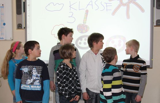 Neue Technik in der Grundschule (Foto: S. Spehr) Neue Technik in der Grundschule (Foto: S. Spehr)