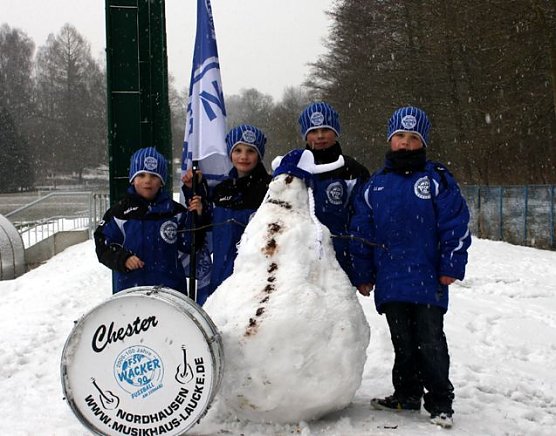 Nordhäuser Jungs wünschen Frohe Ostern (Foto: M. Liedke) Nordhäuser Jungs wünschen Frohe Ostern (Foto: M. Liedke)