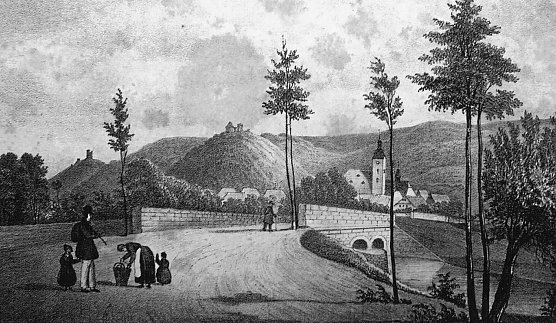 Kelbra mit dem Kiffh&auml;user Gebirge (Foto: Archiv Kneffel)