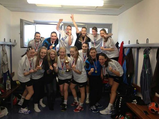 Landesmeister: weibliche Jugend A (Foto: NSV)