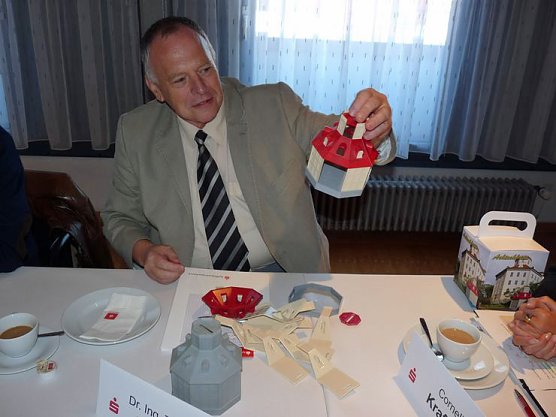 Spendenaktionen für Fluthilfeopfer (Foto: Karl-Heinz Herrmann) Spendenaktionen für Fluthilfeopfer (Foto: Karl-Heinz Herrmann)