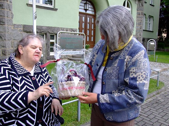 Besuch in der Heimat (Foto: privat) Besuch in der Heimat (Foto: privat)