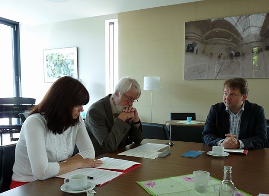Wird hochklassig geleitet (Foto: Karl-Heinz Herrmann) Wird hochklassig geleitet (Foto: Karl-Heinz Herrmann)