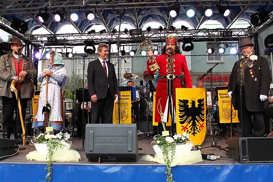Der Schl&uuml;ssel ist &uuml;bergeben (Foto: nnz)