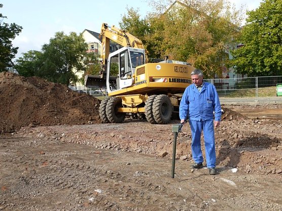 Systematisch wird abgesucht (Foto: nnz) Systematisch wird abgesucht (Foto: nnz)
