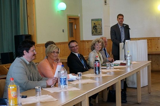 Diskussion um Schulart und Standort (Foto: S. Witzel)