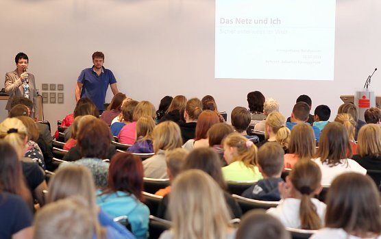 Vortrag in der Kreissparkasse (Foto: nnz)