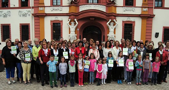 Vor der Th&uuml;ringer Staatskanzlei (Foto: privat)