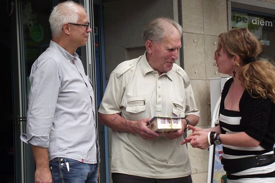 Pr&auml;sent zum Geburtstag (Foto: Kurt Frank)