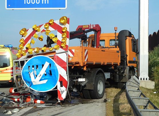 Unfall auf der Autobahn (Foto: API)