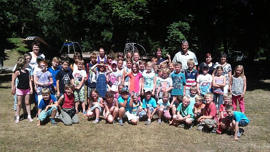 Unterwegs im Stadtpark (Foto: Forstamt Bleicherode-S&uuml;dharz)