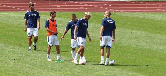 Aufw&auml;rmtraining im Jahnsportpark (Foto: nnz)