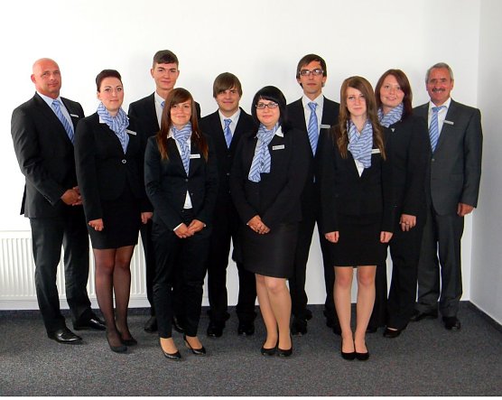 Azubis mit Vorstand (Foto: Nordthüringer Volksbank) Azubis mit Vorstand (Foto: Nordthüringer Volksbank)