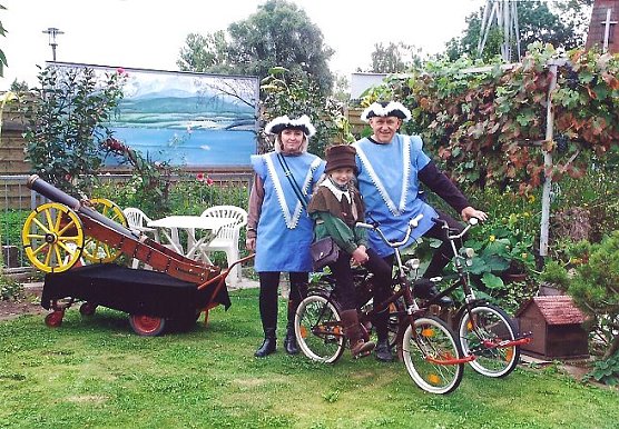 vORBEREITUNG bAUERNMARKT (Foto: Stadt Bad Frankenhausen) vORBEREITUNG bAUERNMARKT (Foto: Stadt Bad Frankenhausen)