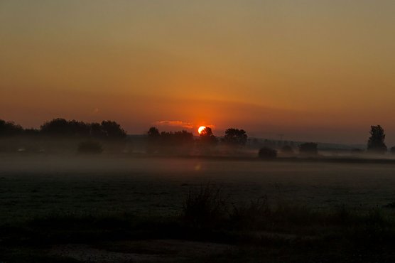 Sonnenaufgang am 1. Oktober 2013 (Foto: G. Thelemann)