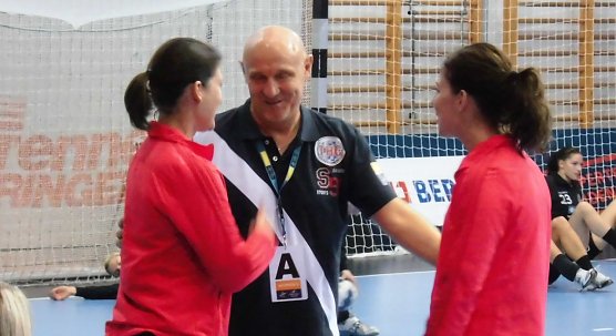 CL-Auftakt in der Wiedigsburghalle (Foto: nnz) CL-Auftakt in der Wiedigsburghalle (Foto: nnz)