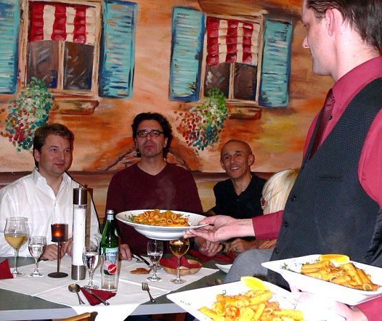 Guten Appetit (Foto: Theater Nordhausen) Guten Appetit (Foto: Theater Nordhausen)