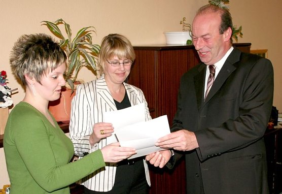 Von rechts: Claus, Krauth, Stiegler (Foto: pln) Von rechts: Claus, Krauth, Stiegler (Foto: pln)