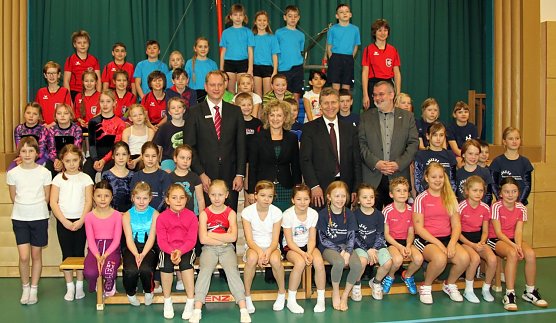 Gruppenbild zu Turnierbeginn (Foto: J. Piper)