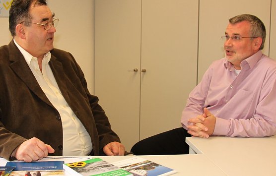 Linsel, Nüßle (Foto: J. Piper) Linsel, Nüßle (Foto: J. Piper)