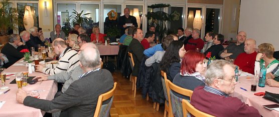 Blick in die Versammlung (Foto: nnz)