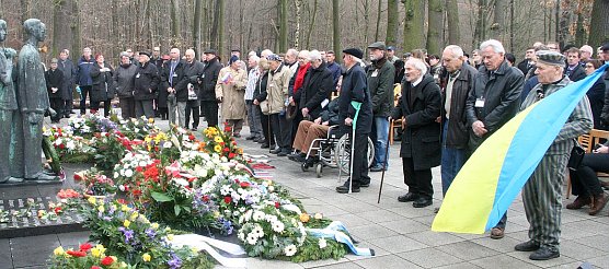Gedenken (Foto: Gedenkst&auml;tte Mittelbau-Dora)