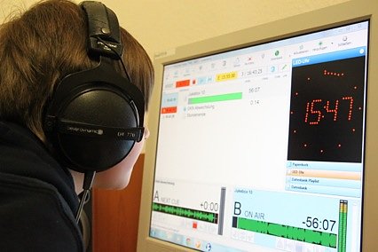 Radio "machen" (Foto: S. Spehr) Radio "machen" (Foto: S. Spehr)