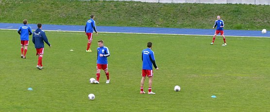 Warmmachen der Wackeren (Foto: nnz)