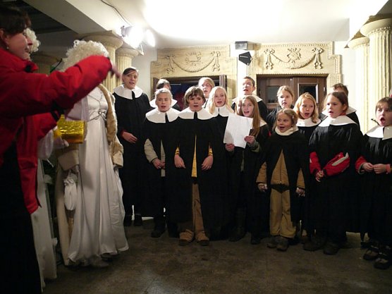 Weihnachtslieder gesungen (Foto: nnz) Weihnachtslieder gesungen (Foto: nnz)