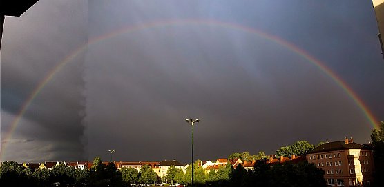 Regenbogen &uuml;ber Nordhausen (Foto: Peter Blei)
