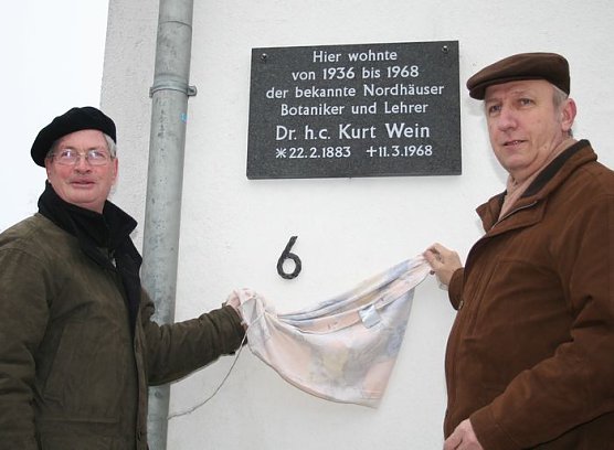 Enth&uuml;llt (Foto: Hellberg)