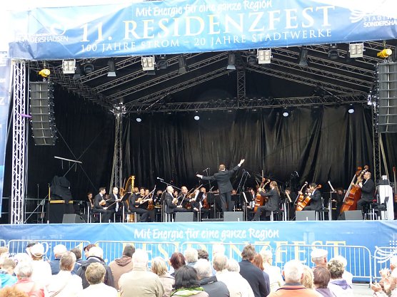 Das Loh-Orchester beim Residenzfest 2012 (Foto: Martin Künanz) Das Loh-Orchester beim Residenzfest 2012 (Foto: Martin Künanz)