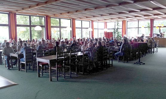 Kurz und schmerzlos (Foto: Michael Fricke) Kurz und schmerzlos (Foto: Michael Fricke)