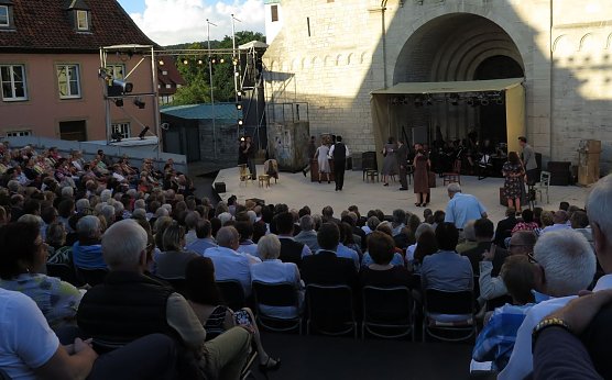 Premiere in Bad Gandersheim (Foto: nnz)
