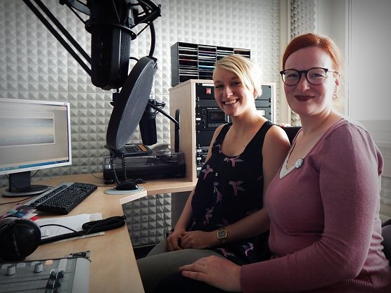 Clara Steffes hat Bianca Sue Henne im Interview (Foto: Sandra Witzel)