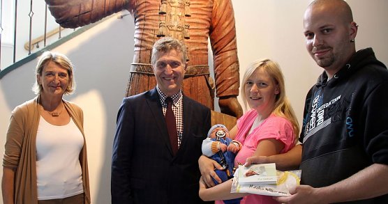 Herzlichen Gl&uuml;ckwunsch (Foto: P. Grabe|Stadtverwaltung Nordhausen)