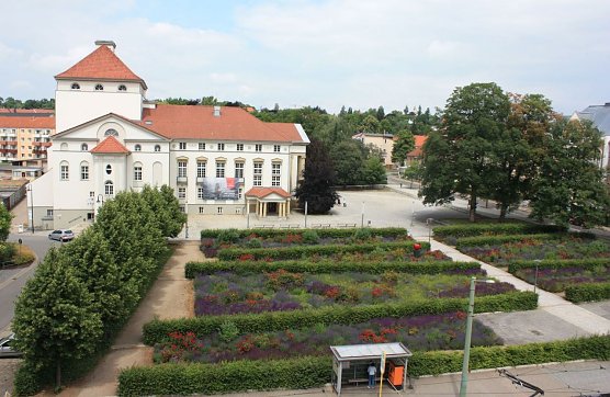 Blick auf das Nordhäuser Theater (Foto: P. Grabe|Stadtverwaltung Nordhausen) Blick auf das Nordhäuser Theater (Foto: P. Grabe|Stadtverwaltung Nordhausen)