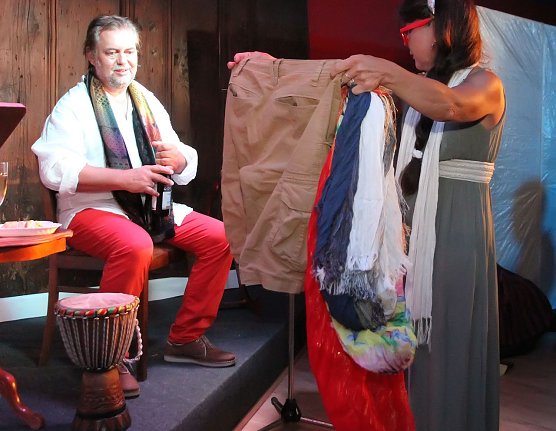 Kulinarische Reise (Foto: Anderswelttheater) Kulinarische Reise (Foto: Anderswelttheater)