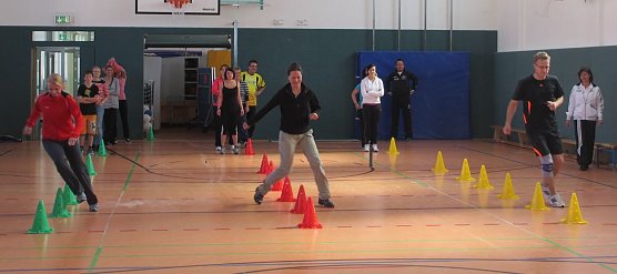 Grundlagen lehren (Foto: KSB)