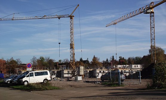 Hier entsteht ein Seniorenzentrum (Foto: Kurt Frank) Hier entsteht ein Seniorenzentrum (Foto: Kurt Frank)