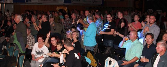 Tolle Stimmung in der Halle (Foto: Stiftung Warentest)