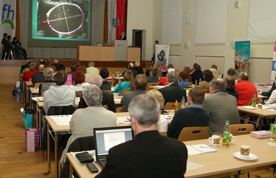 Ultraschall im Nordh&auml;user Audimax (Foto: nnz)