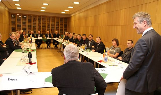 Treffen mit Professoren (Foto: I. Bergmann)