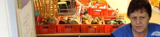 In Vorbereitung auf die Weihnachtsfeiertage fehlt es bei der Nordh&auml;user Tafel noch an Spenden in Form von Schokolade (Foto: Angelo Glashagel)