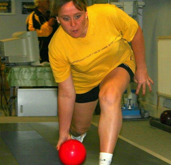 Kapitän Tina Romhardt rettete mit ihrem letzten Wurf das Unentschieden. (Foto: Romhardt) Kapitän Tina Romhardt rettete mit ihrem letzten Wurf das Unentschieden. (Foto: Romhardt)